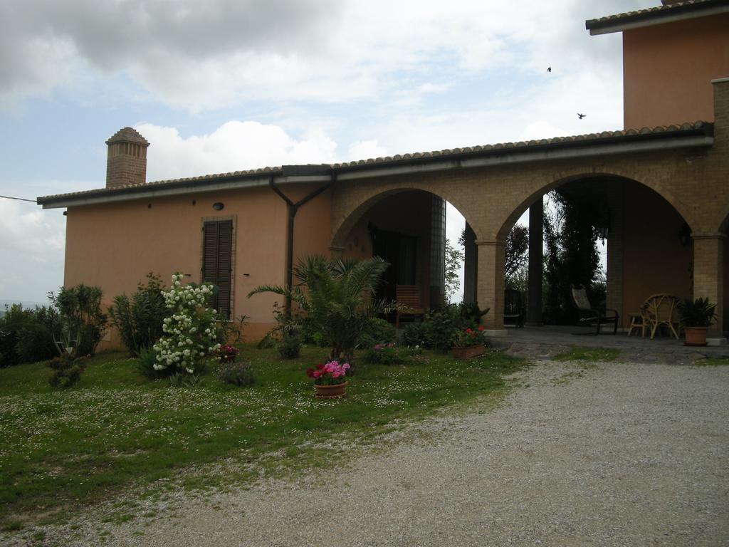 Bed And Breakfast San Martino Castignano Zewnętrze zdjęcie